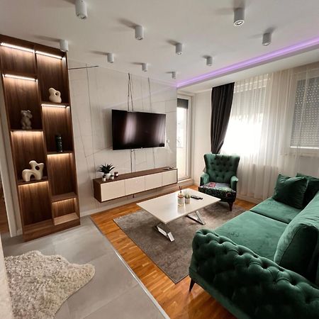 Apartman Exit Bijeljina Exterior foto