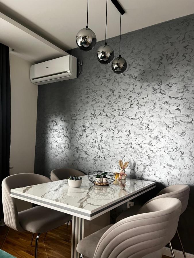 Apartman Exit Bijeljina Exterior foto